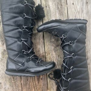 Nike Apres Sky High Black Winter Boots Faux Fur Trim Women’s 7